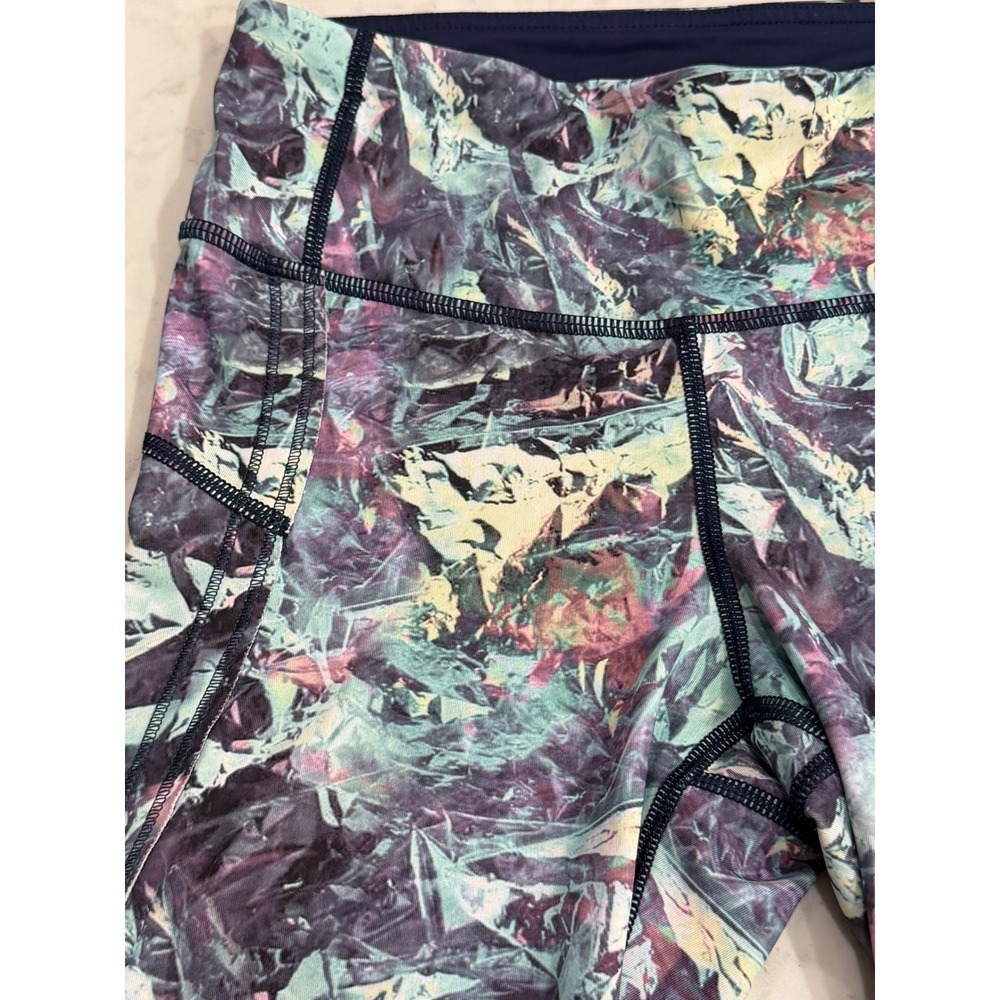 Lululemon Top Speed Crop 21 Iridescent Multi Abstract Running Leggings Womens 4 - Picture 9 of 9